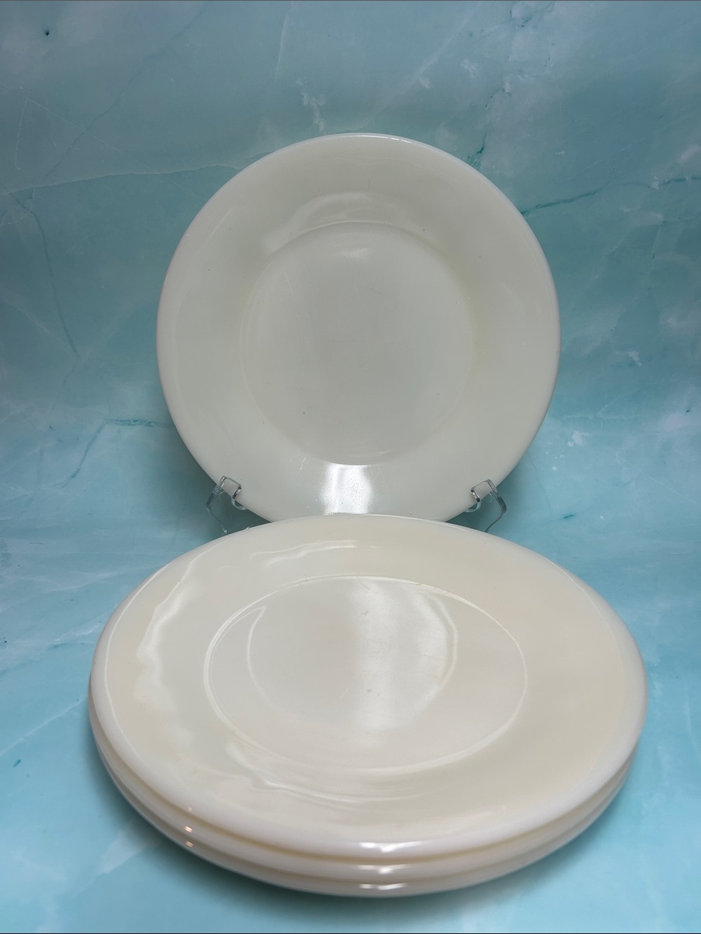 Vintage Anchor Hocking Fire King Milk Glass cream dinner Plate. Set of 4